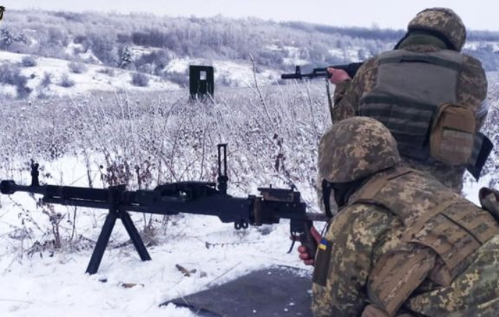 Donbas’taki saldırılar devam ediyor: Bir Ukraynalı asker yaralandı