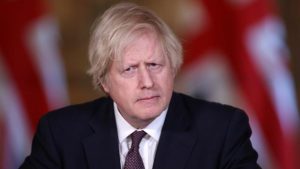 Boris Johnson Covid-19 kurallarına rağmen Başbakanlık’taki partiye katıldığı için özür diledi