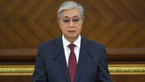 Kazakistan’da göstericilere uyarı yapılmadan ateş açma emri verildi