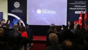 ‘Türkiye-Arnavutluk İlişkileri’ paneli Tiran’da düzenlendi