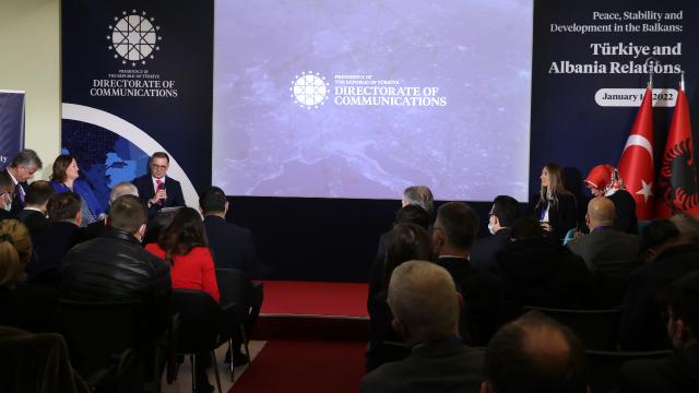 ‘Türkiye-Arnavutluk İlişkileri’ paneli Tiran’da düzenlendi