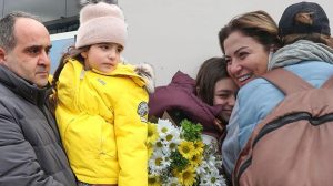 Ukrayna’dan tahliye edilen Türk vatandaşları yurda ulaştı