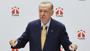 Cumhurbaşkanı Erdoğan: Teröristler kendilerine kaçacak delik bile bulamadılar