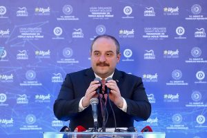 Sanayi ve Teknoloji Bakanı Varank, Uşak OSB’de Teknopark ve OSB Altyapı Yatırımlarının toplu açılışını yaptı