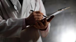 Sağlıkta şiddete yeni tedbirler AK Parti MYK’da görüşüldü