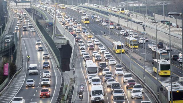 İstanbul’da her 3 kişiye 1 araç düşüyor