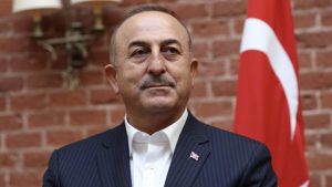 Çavuşoğlu: S-400’lerin Ukrayna’ya verilmesi söz konusu değil