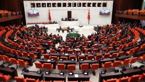 Seçim barajı yüzde 7’ye indirildi