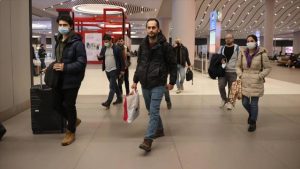 Ukrayna’dan tahliye edilen Türk vatandaşlarının sayısı 13 bin 120 oldu