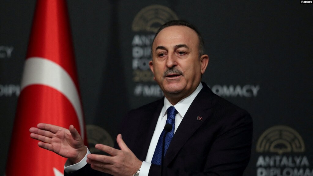 Çavuşoğlu’ndan Osman Kavala eleştirilerine yanıt: Türkiye’de yargı işliyor