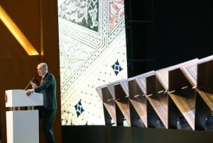 Cumhurbaşkanı Erdoğan, İstanbul Mushafı’nı tanıttı