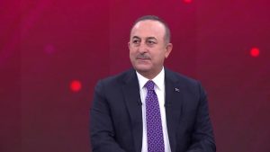 Çavuşoğlu: Suriye’ye asker taşıyan Rus uçaklarına hava sahasını kapattık