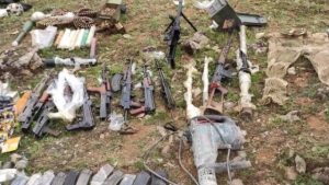 Pençe Kilit’te 200 ve 300 metrelik 2 mağara ele geçirildi