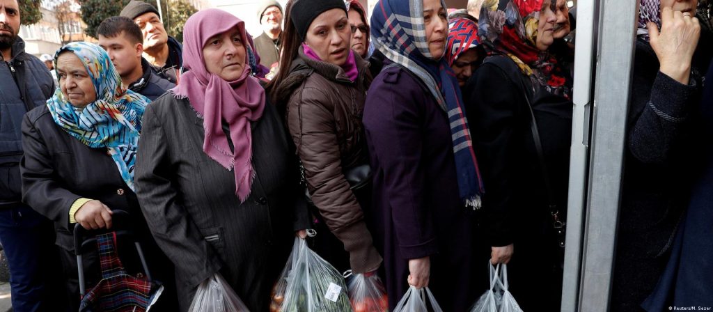 TÜRK-İŞ: Açlık sınırı 6 bin 17 TL