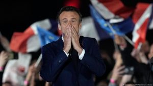 Macron Fransa’da yeniden birliği sağlamalı