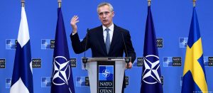 Stoltenberg: Türkiye üyeliği engellemek niyetinde değil