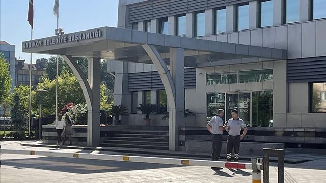 Kadıköy’deki rüşvet soruşturması: 32 kişi tutuklandı