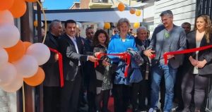 Hollanda’da bir ilk: Lahey Alevi Bektaşi Derneği ‘Halkevi’ sahibi oldu