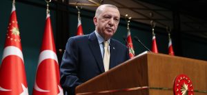 Cumhurbaşkanı Erdoğan, “hayat pahalılığının insanlarımızın belini büktüğünü gayet iyi biliyoruz.”