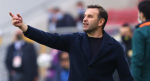 Okan Buruk, 4 mevkiye transfer istiyor