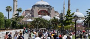 İsrail İstanbul’a seyahat uyarısının seviyesini düşürdü