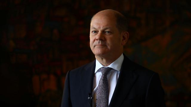 Almanya Başbakanı Scholz, Rusya’ya yaptırımların devam etmesinin önemini vurguladı