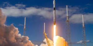 Ukrayna-Rusya Savaşı, Ticari Uyduları Savaşın İçine Çekiyor