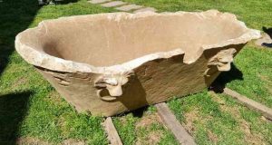 Aydın Kültür ve Turizm Müdürü Doç. Dr. Tuncer, “Bir ton ağırlığındaki bin 800 yıllık mermer küvet Afrodisias Müzesi’nde sergileniyor”