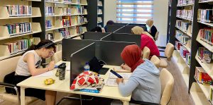 Yaz Tatilinde Öğrencilerin İlk Tercihi Beyoğlu Semt Kütüphaneleri Oldu