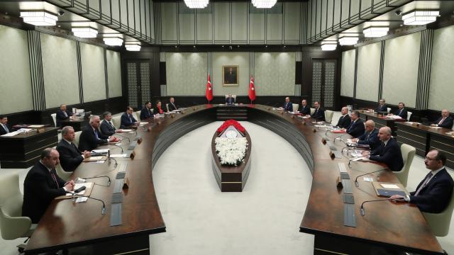 Gözler kabine toplantısında: KYK borcu faizleri silinecek mi?