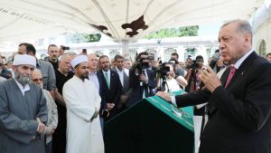 Cumhurbaşkanı Erdoğan, Hacı Nimet Kaya’nın cenazesine katıldı