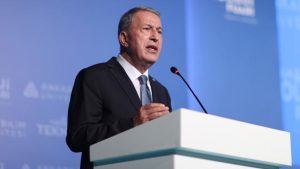 Bakan Akar: Yakın zamanda gemilerin Ukrayna’dan ayrılmasını bekliyoruz