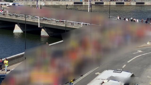 İsveç’te terör örgütü PKK/YPG yandaşları muhtıraya tepki gösterdi