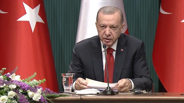 Cumhurbaşkanı Erdoğan: Karadeniz tahıl koridoru konusunda görüşmeleri yoğunlaştıracağız