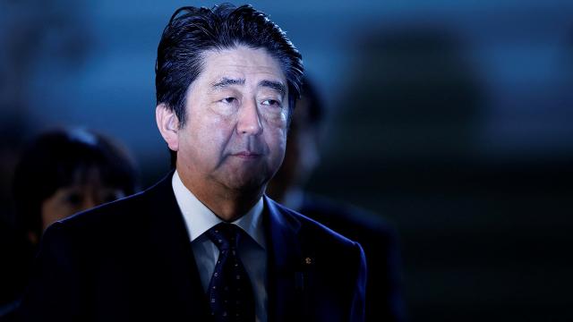 Eski Japonya Başbakanı Şinzo Abe hayatını kaybetti