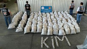 Bakan Muş: İstanbul Ambarlı Limanı’nda 12,3 milyon adet uyuşturucu hap ele geçirildi