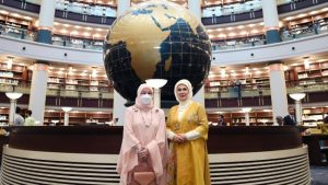 Emine Erdoğan, Malezya Kraliçesi Tunku Azizah ile bir araya geldi