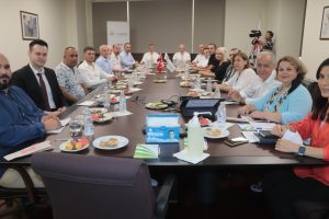 Uludağ Yaş Meyve Sebze İhracatçıları Birliği (UYMSİB) üreticileri geleceğe hazırlanıyor…