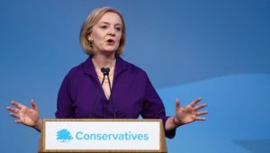 Liz Truss: İngiltere’nin tarihindeki üçüncü kadın başbakan