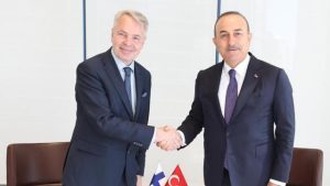 Çavuşoğlu, Fin mevkidaşı Haavisto ile Finlandiya’nın NATO üyeliğini görüştü