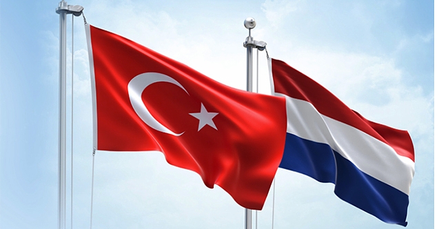 Türk işadamlarının Hollanda için vize çilesi BNR Radyosunda tartışıldı