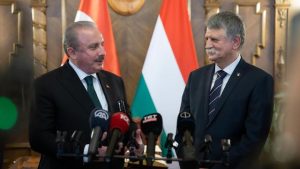 TBMM Başkanı Şentop Macaristan’da