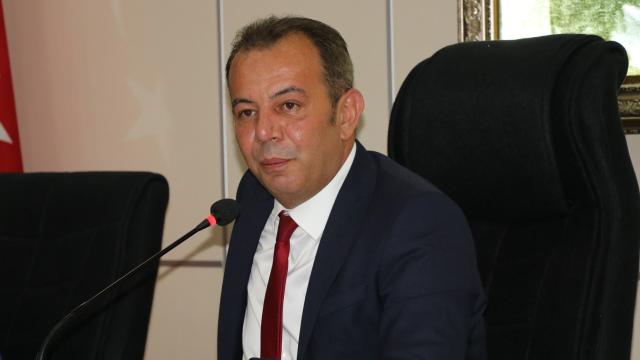 Tanju Özcan için 1 yıl geçici çıkarma kararı