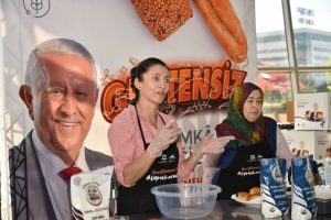 Afyonkarahisar Belediye Başkanı Mehmet Zeybek, “Hayat glutensiz de güzel”