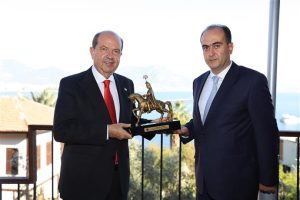 KKTC Cumhurbaşkanı Ersin Tatar’dan Alanya Belediyesi’ne ziyaret