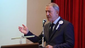 Bakan Akar’dan Yunanistan’a: Bir milimetre geri adım atmak yok