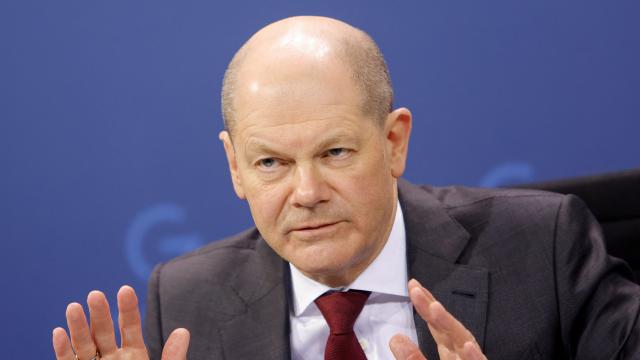Almanya Başbakanı Scholz, iklim aktivistlerinin eylem yapma şekillerini eleştirdi