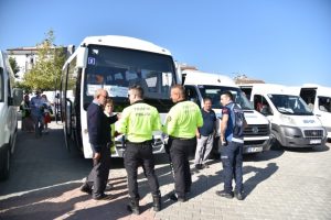 Kocaeli Kartepe’de öğrenci servisleri güvenli