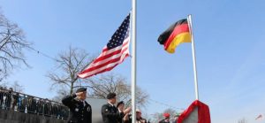 Araştırma: Almanya ve ABD’de demokrasiye güven azalıyor