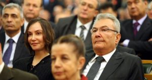Deniz Baykal’ın kızı Aslı Baykal’dan Kılıçdaroğlu’na olay gönderme: Özgürlük Türk milleti ile inşa edilir